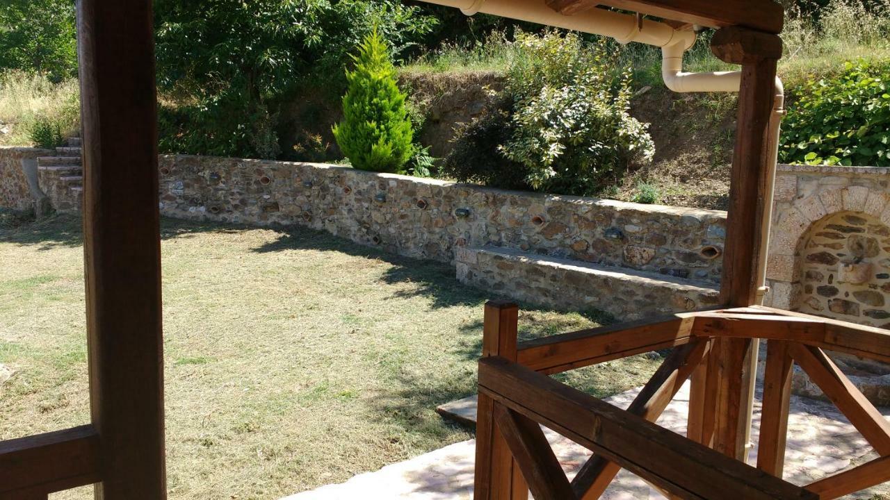 Luxury House In The Hills Guest House Sparta Exterior photo