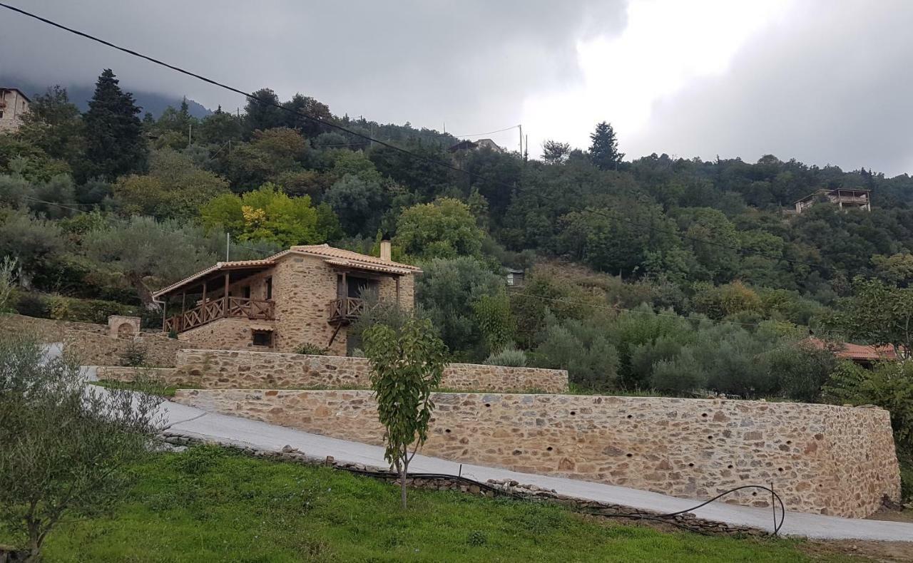 Luxury House In The Hills Guest House Sparta Exterior photo